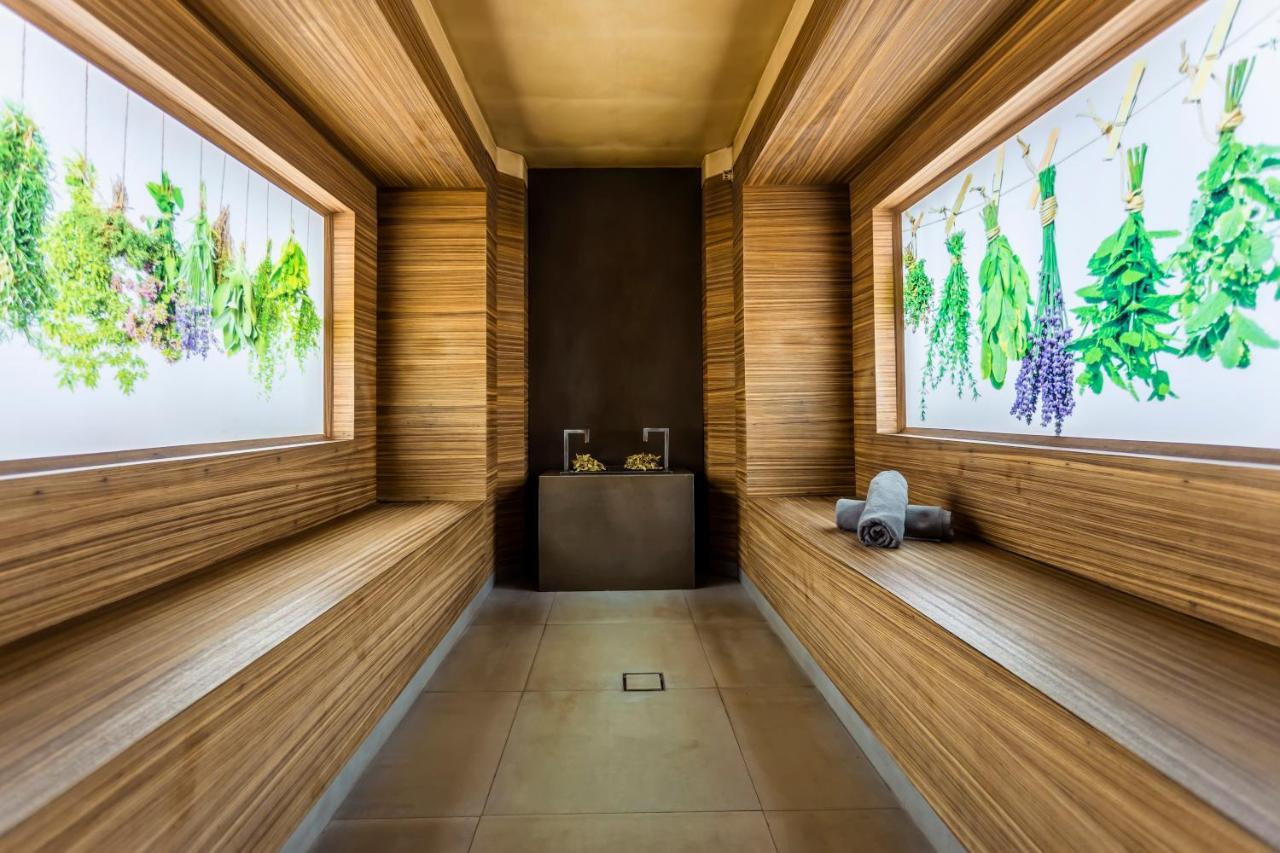 อาร์เต สปา แอนด์ พาร์ค โฮเทล Hotel เวลินกราด ภายนอก รูปภาพ The spa at The Ivy Spa