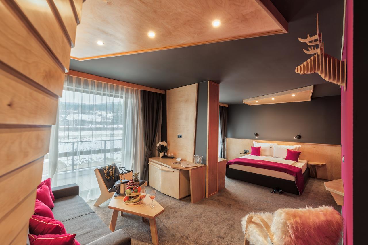 อาร์เต สปา แอนด์ พาร์ค โฮเทล Hotel เวลินกราด ภายนอก รูปภาพ